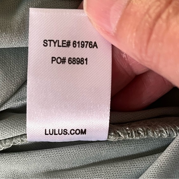 Lulu’s Sage Love Poem Lace Overlay Halter Mini Cocktail Dress Size Large - Picture 11 of 16